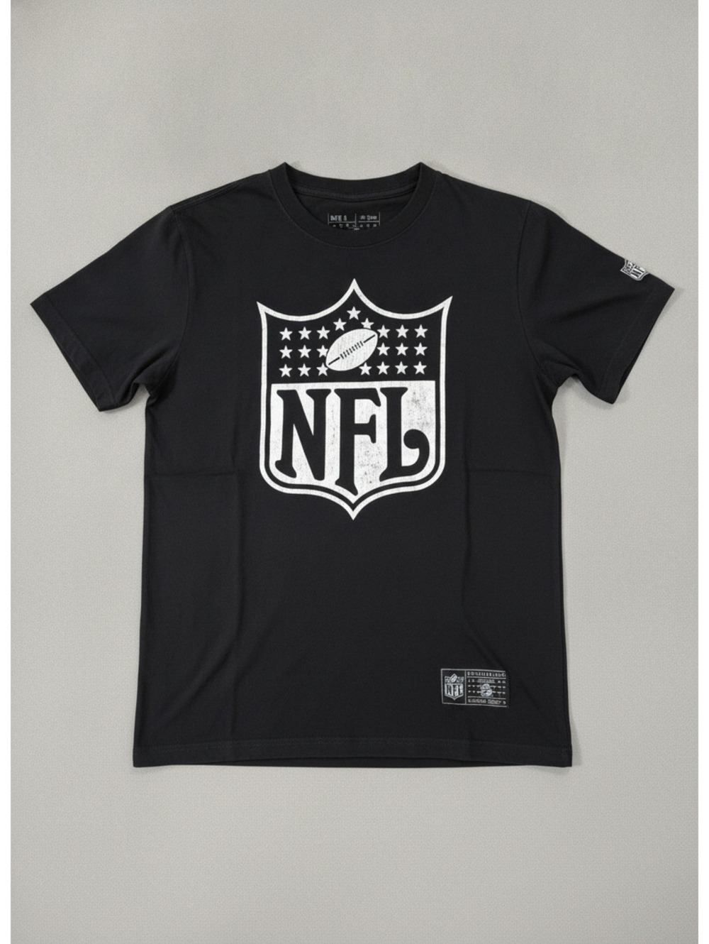 NFL Men's T-Shirt Black Logo Graphic Casual Fit Size M